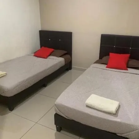 Semerah Suites Homestay Pontian Kecil Exterior photo